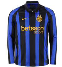 Long-sleeved